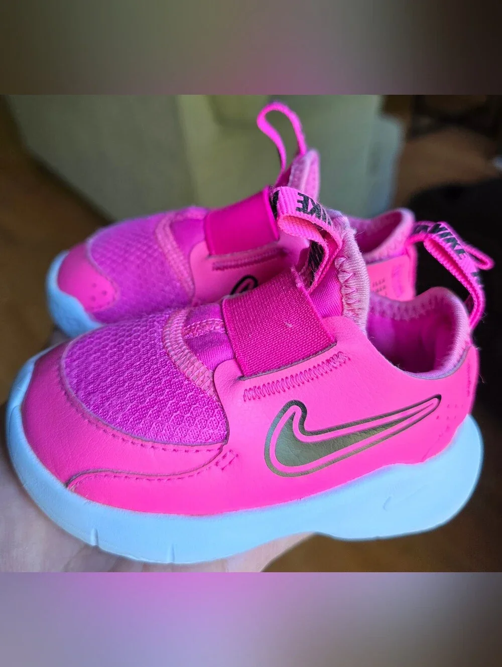 Sz 5C Toddler Kids NIKE FLEX RUNNER 3 'Laser Fuchsia' Running Shoes